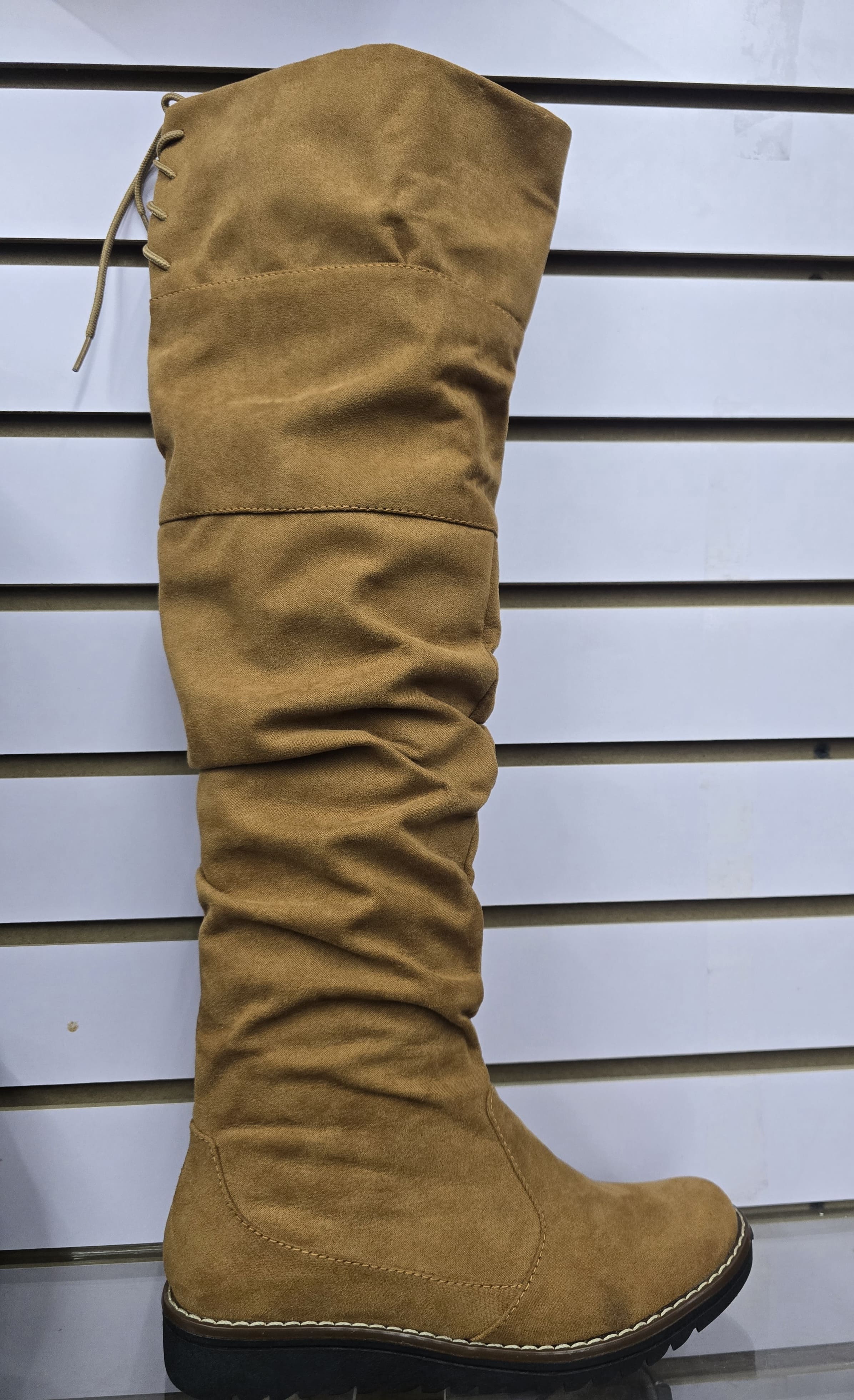Botas Plana Arrugado